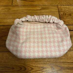 Stoney Clover Pink Houndstooth Scrunch Bag NWT